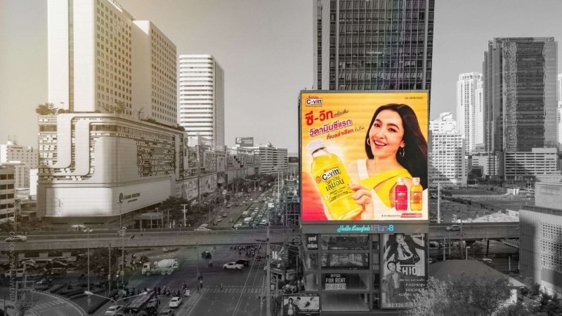 ลาดจอดรถอัจฉริยะ ระบบไฮเทค